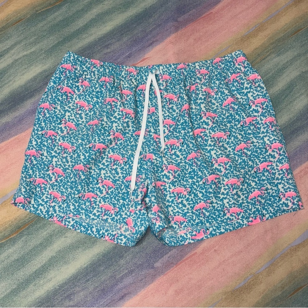 Chubbies Flamingos Swim Shorts Size 2XL  Blue Print 4” inseam
